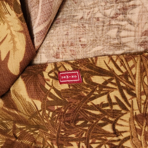 Joe Marlin Original Outfitters Men's Hawaiian Shirt - Picture 5 of 7